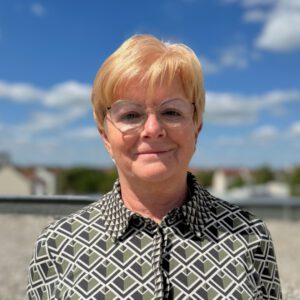 Porträt Angela Loechel